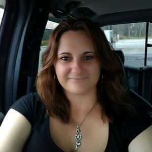 Meet your Posher, Kelli